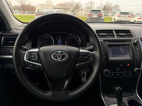 2015 Toyota Camry SE