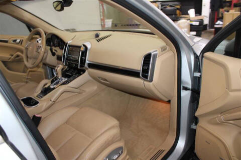 2012 Porsche Cayenne