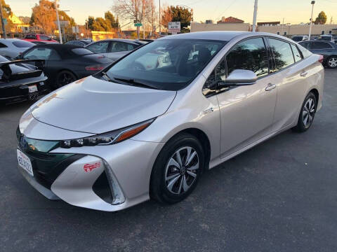2017 Toyota Prius Prime for sale at EKE Motorsports Inc. in El Cerrito CA