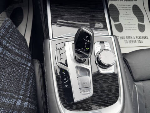 2017 BMW 7 Series 750i