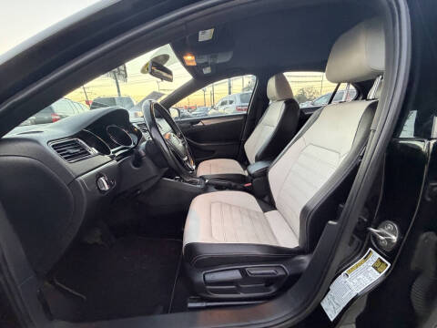 2016 Volkswagen Jetta 1.8T Sport