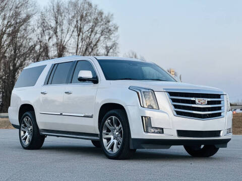 2016 Cadillac Escalade ESV Luxury Collection