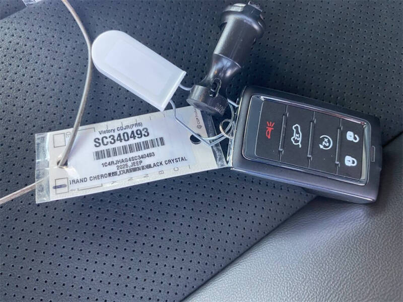 2025 Jeep Grand Cherokee Altitude X