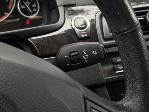 2013 BMW 5 Series 528i xDrive