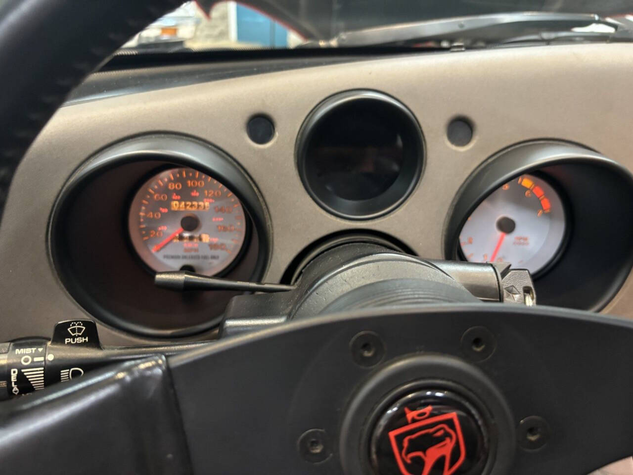 1994 Dodge Viper 34
