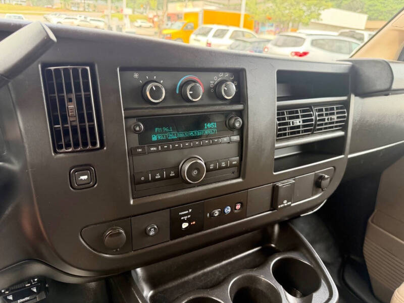 2019 Chevrolet Express 2500