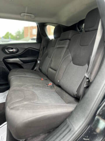 2019 Jeep Cherokee Latitude