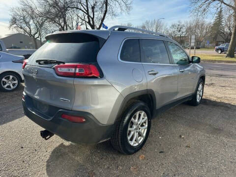 2016 Jeep Cherokee Latitude Altitude