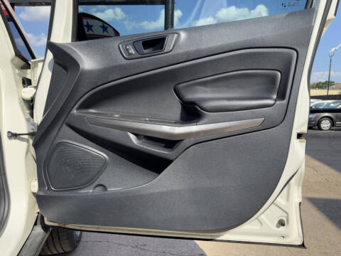 2020 Ford EcoSport SES