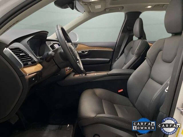 2025 Volvo XC90 B6 Plus Bright Theme 7P