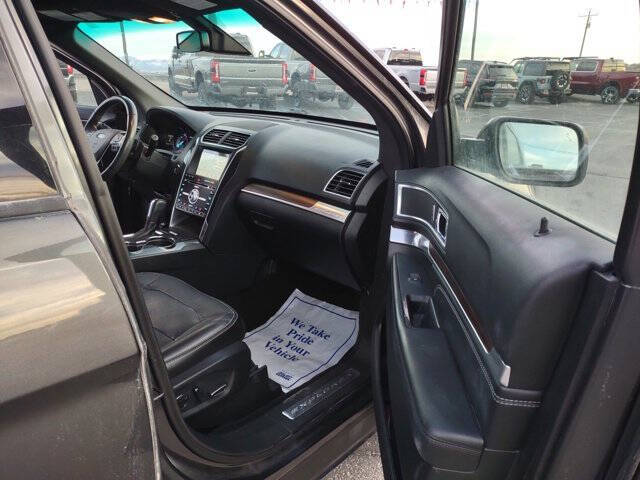 2017 Ford Explorer Limited
