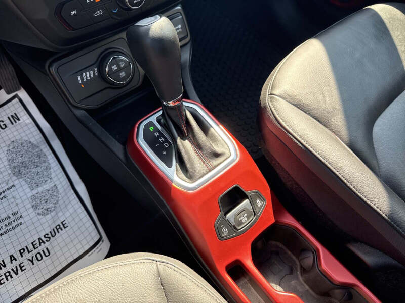 2022 Jeep Renegade Trailhawk