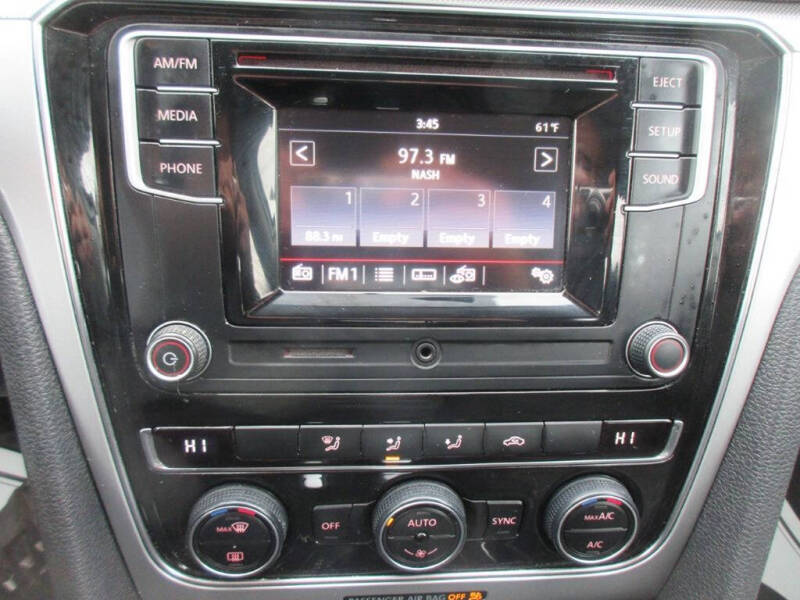 2016 Volkswagen Passat 1.8T S