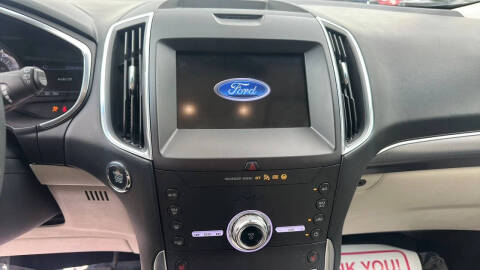 2020 Ford Edge Titanium