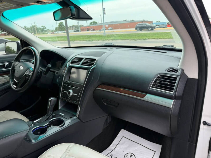 2016 Ford Explorer Platinum