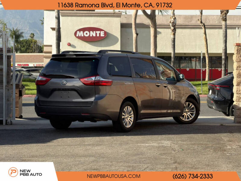 2017 Toyota Sienna
