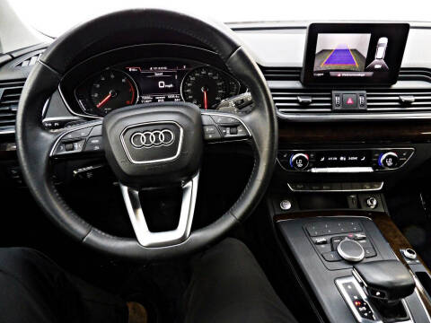 2019 Audi Q5 quattro Premium 45 TFSI