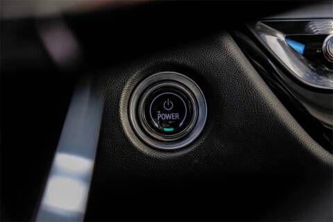 2024 Cadillac LYRIQ Luxury 1