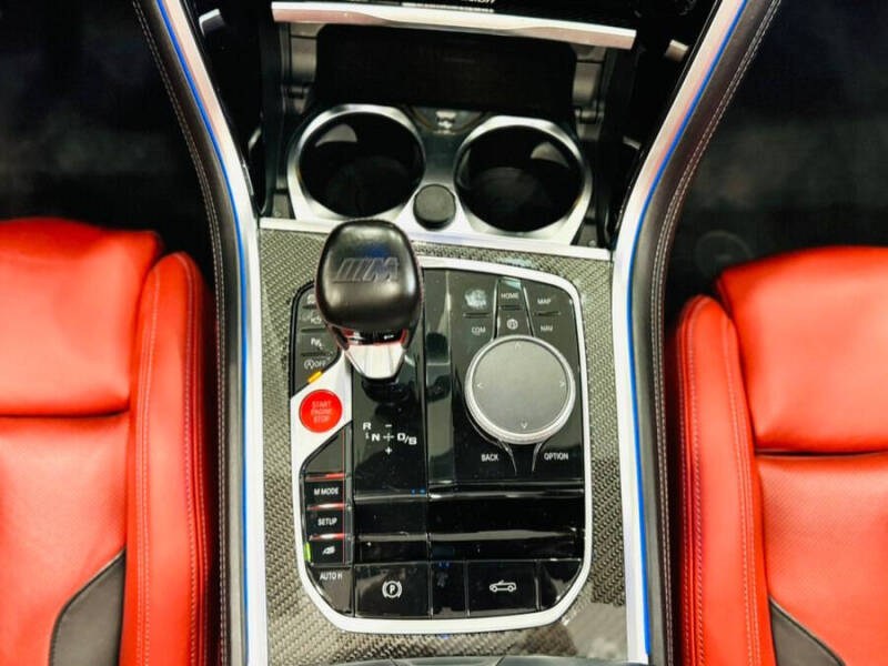 2022 BMW M8 Competition