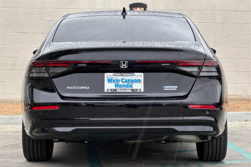 2025 Honda Accord Hybrid Touring