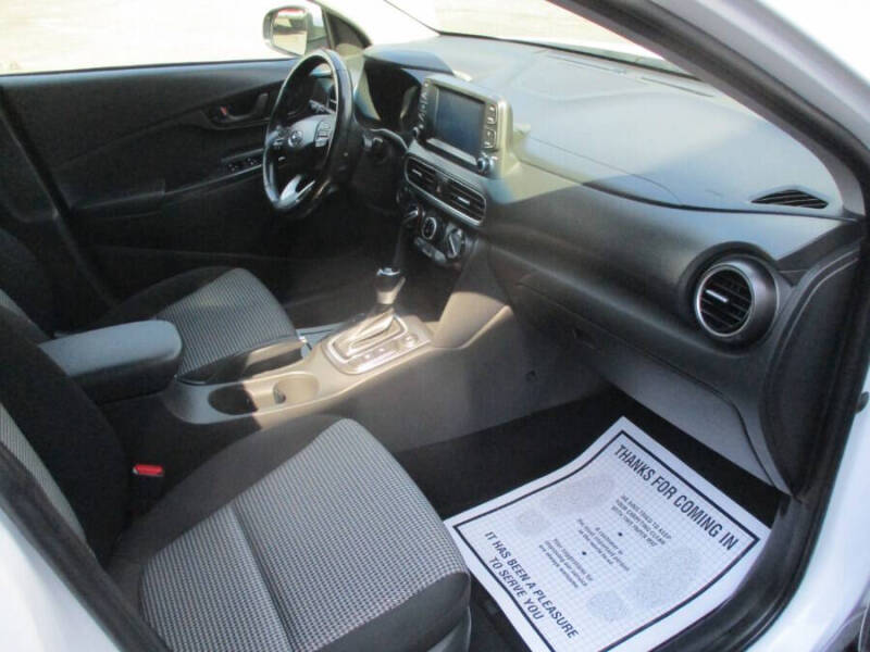 2021 Hyundai Kona SEL