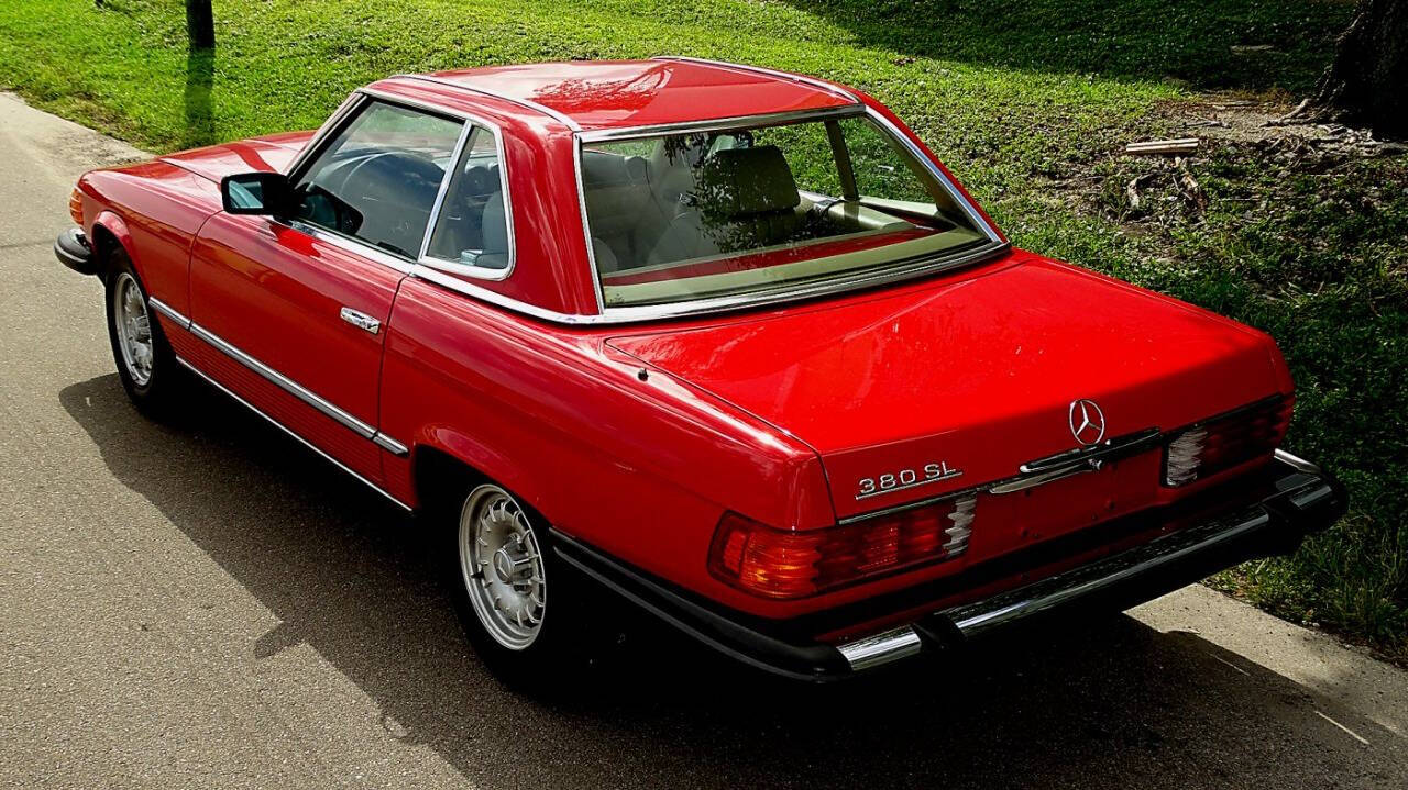 1985 Mercedes-Benz 380-Class 59