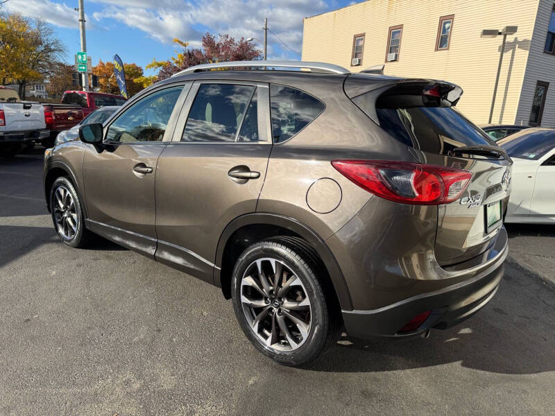 2016 Mazda CX-5 Grand Touring photo 9