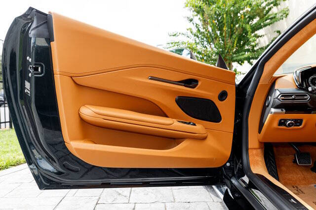 2026 Aston Martin Vantage