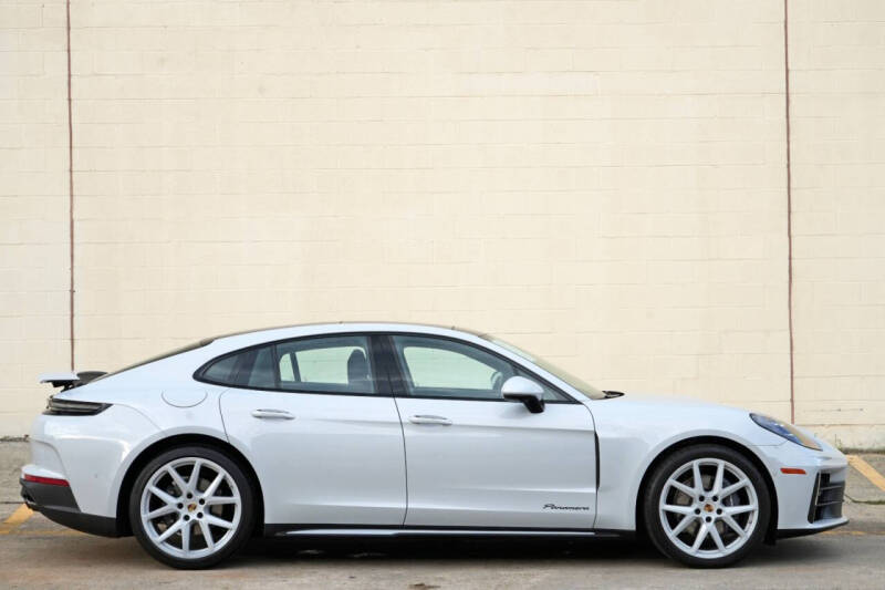 2025 Porsche Panamera