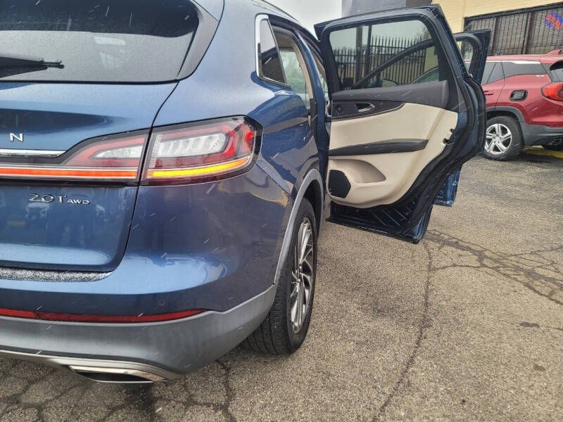 2019 Lincoln Nautilus Reserve