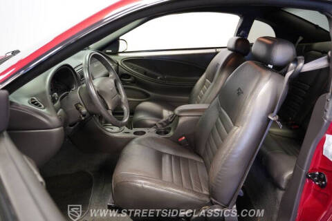 2004 Ford Mustang GT Deluxe