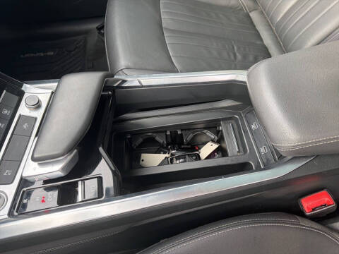 2021 Audi e-tron quattro Premium