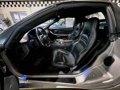 2004 Chevrolet Corvette