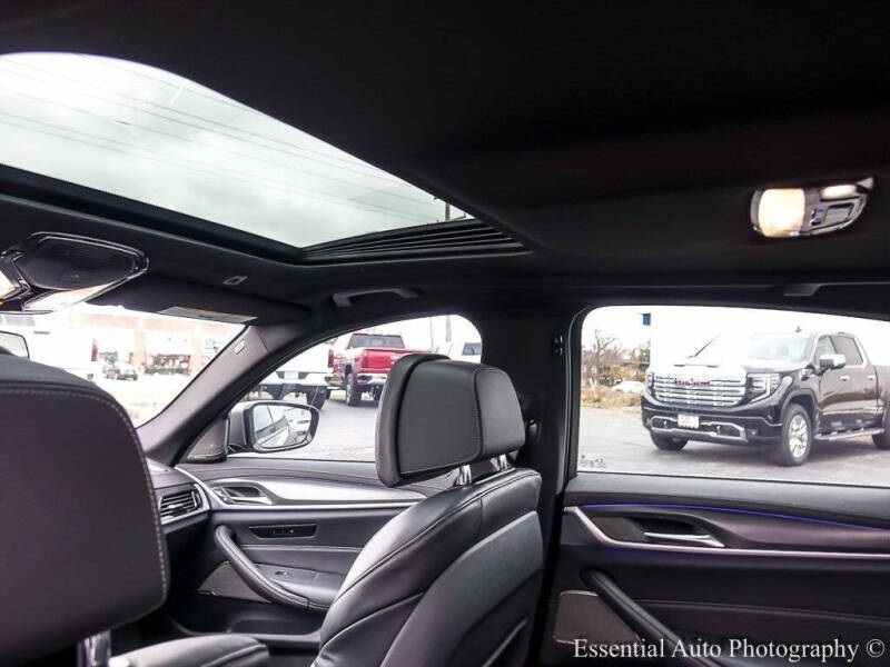 2021 BMW 5 Series M550i xDrive