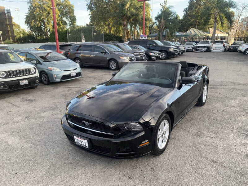2014 Ford Mustang V6