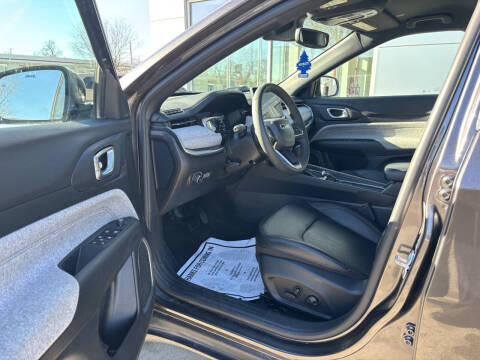 2023 Jeep Compass Latitude Lux