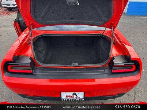 2020 Dodge Challenger SXT