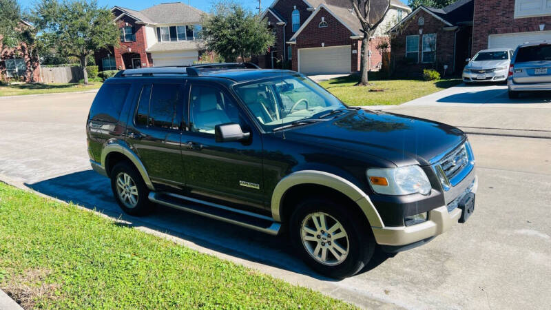 2006 Ford Explorer Eddie Bauer photo 3