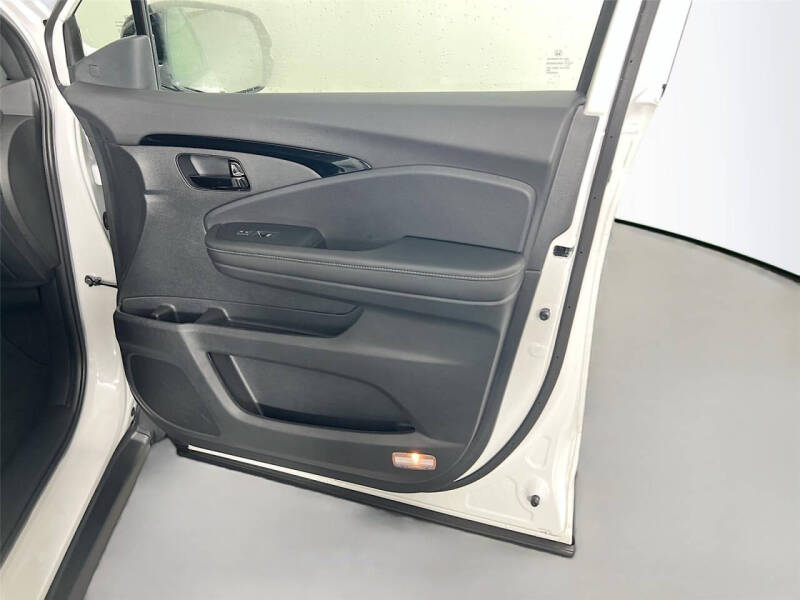 2023 Honda Passport Elite