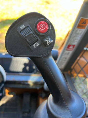 2018 Case IH  TR270 COMPACT TRACT LOADER