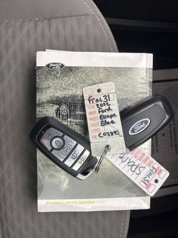 2022 Ford Escape SE