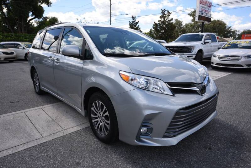 2020 Toyota Sienna for sale at Grant Car Concepts in Orlando FL
