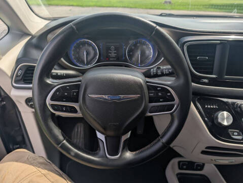 2018 Chrysler Pacifica Touring L
