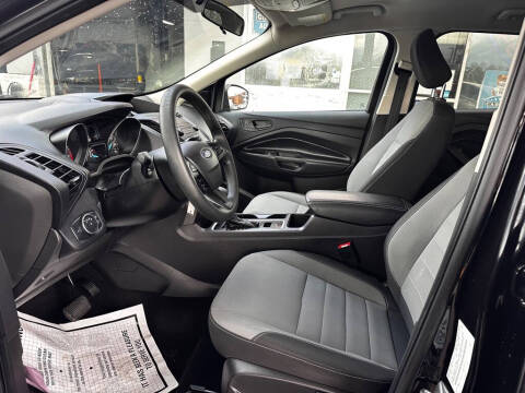 2019 Ford Escape S