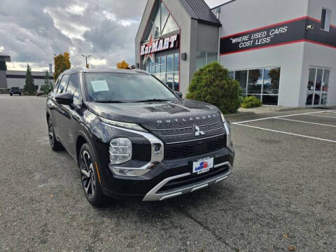 2022 Mitsubishi Outlander for sale at Karmart in Burlington WA