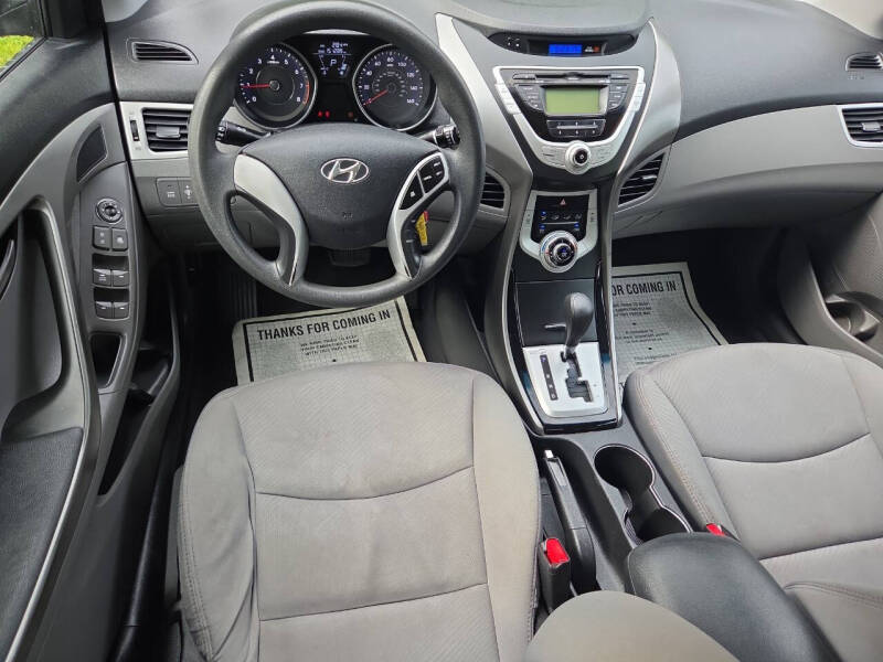 2012 Hyundai Elantra GLS