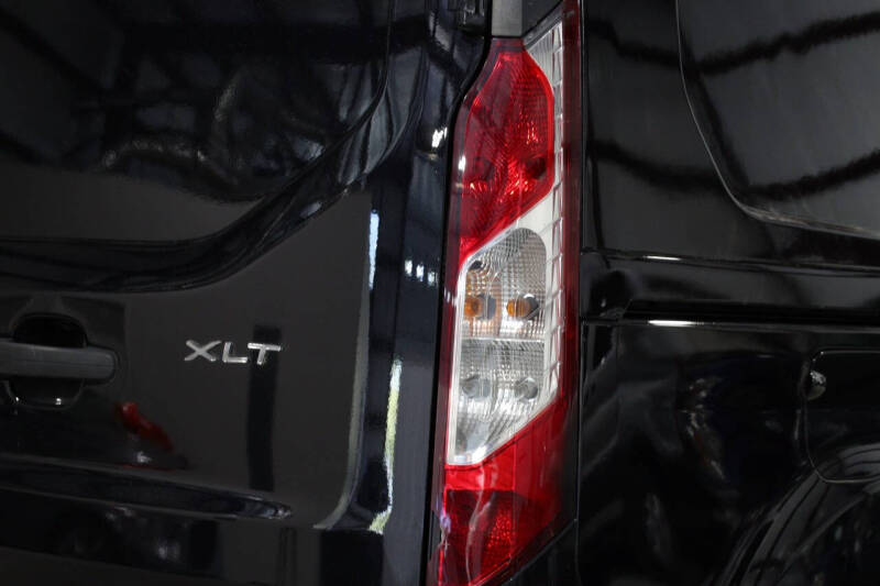 2022 Ford Transit Connect XLT