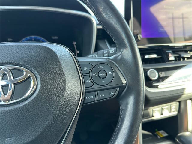 2023 Toyota Corolla Cross XLE