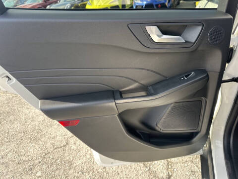 2023 Ford Escape ST-Line Select