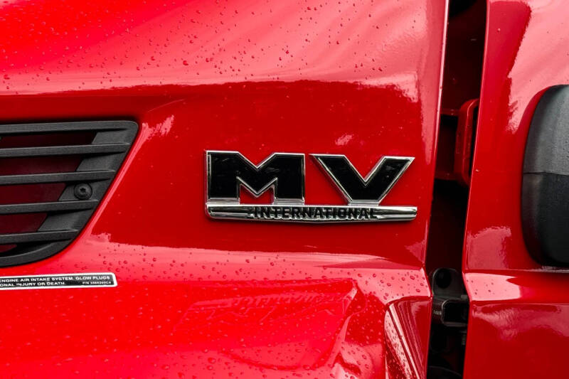 2025 International MV607